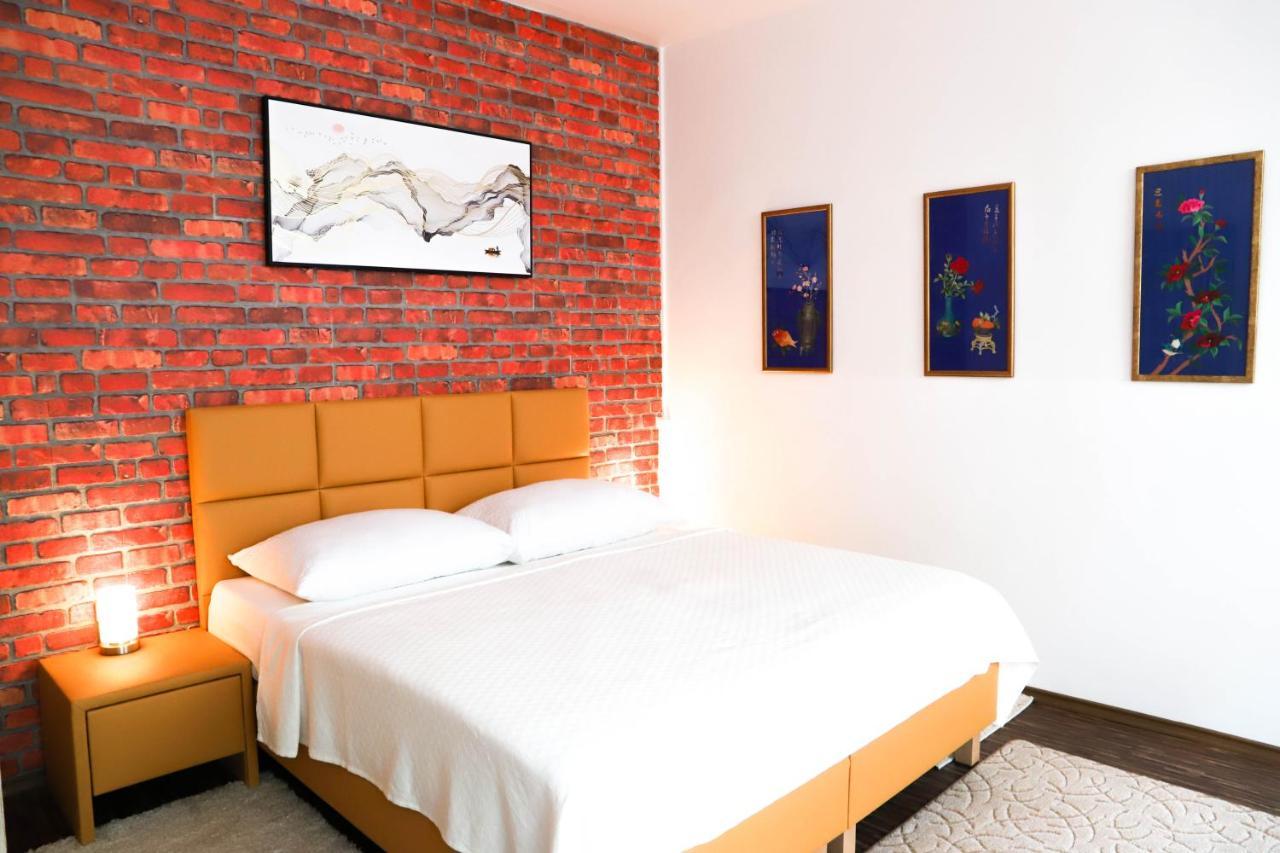 «Go West» Guest Rooms Виена Екстериор снимка